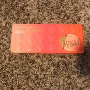 Too Faced Sweet Peach Palette